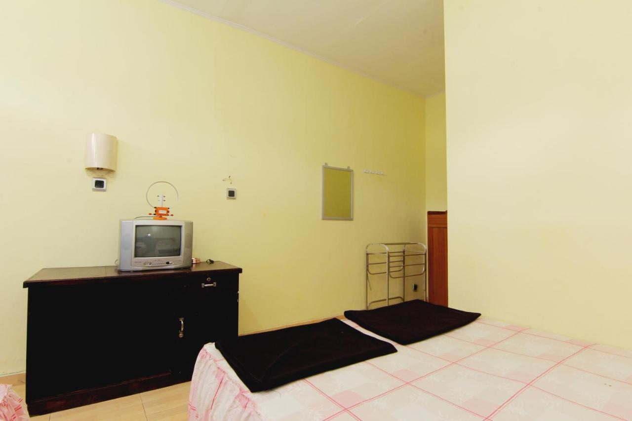 Hotel Wijaya 3 Kaliurang Exteriör bild