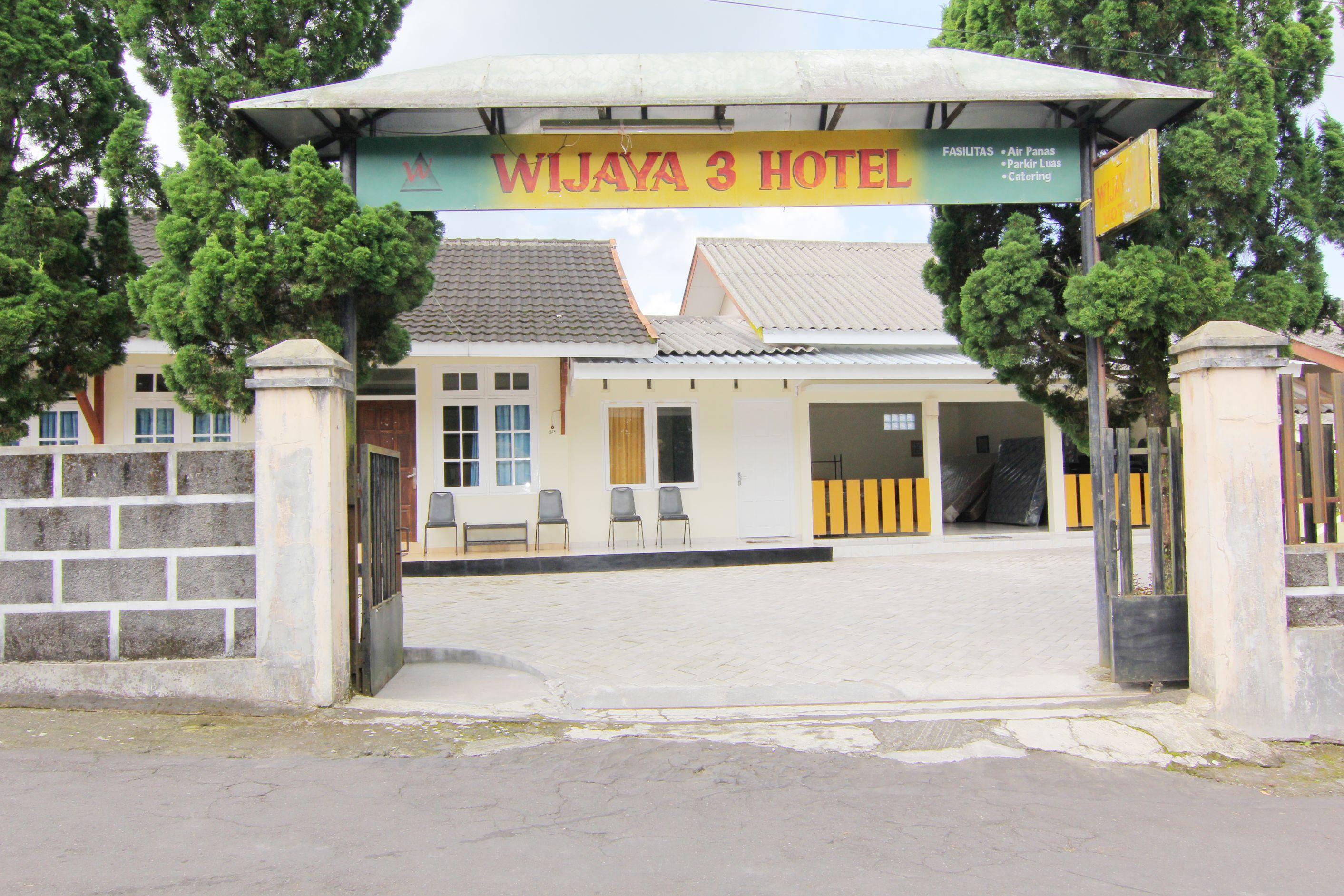 Hotel Wijaya 3 Kaliurang Exteriör bild